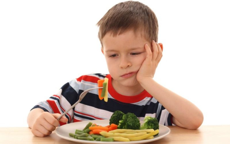 Chế độ ăn uống thiếu chất dinh dưỡng là một trong những nguyên nhân gây bệnh