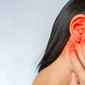 Ù Tai, Đau Tai Sau Khi Bơi: Dấu Hiệu Viêm Tai Ngoài Mùa Hè Và Cách Xử Lý Đúng