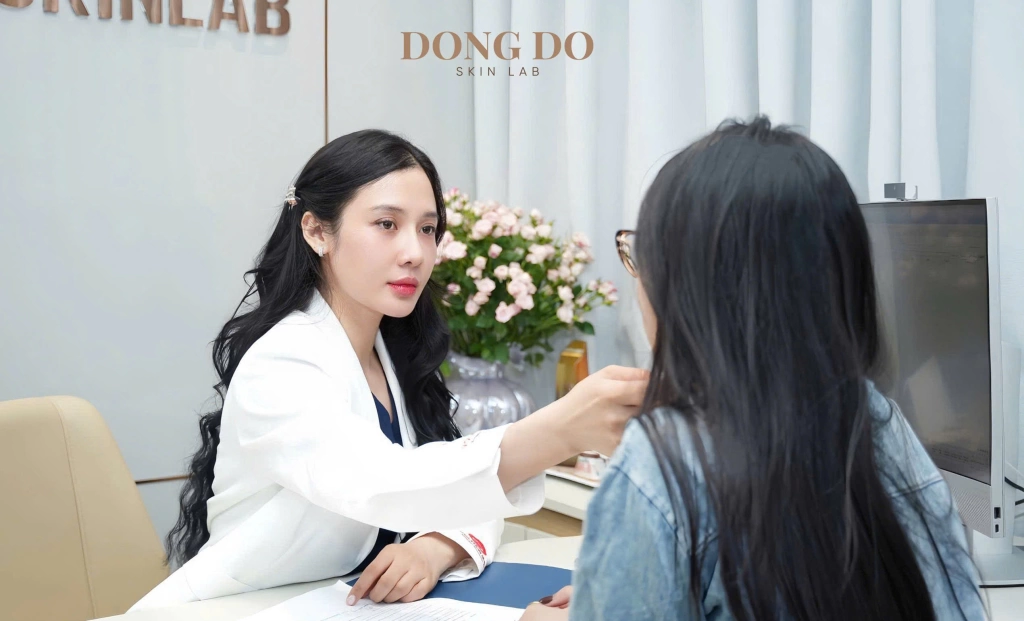 Viêm da cơ địa và Chàm (Eczema) bùng phát mùa lạnh: Nhận diện tổn thương da và nguyên tắc kiểm soát