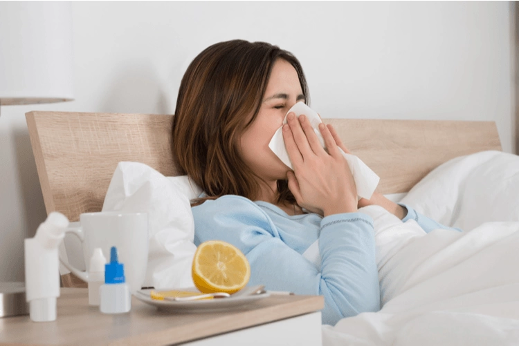 Bệnh lý đường hô hấp giao mùa Hè – Thu: Coi chừng biến chứng phổi!